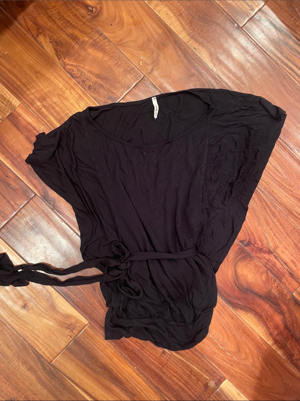 Bella D. Black Short Sleeve Belted Tunic
